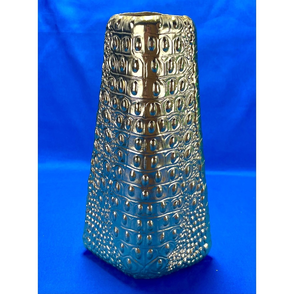 Michael Aram Safari Vase Gold Tone Crocodile Texture 10" Zinc Decor